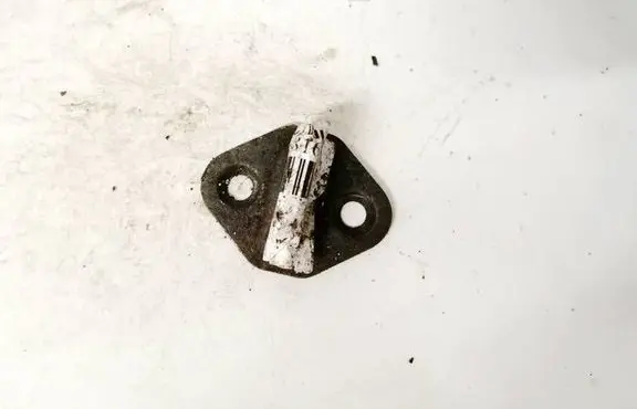 Toyota Previa (XR30, XR40) II Front door lock loop/hook striker 