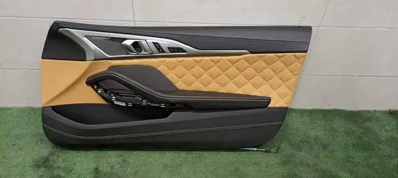 BMW M8 F91 F92 G14 G15 Sliding door card 
