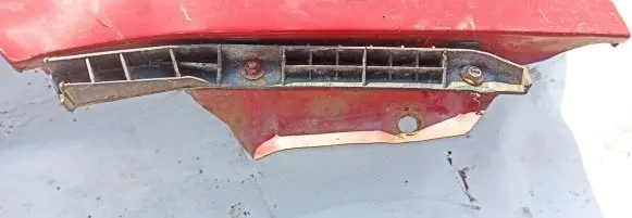 Renault 19 Front bumper mounting bracket