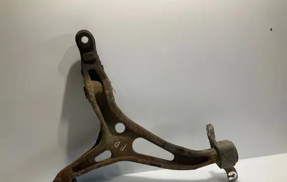 Mercedes-Benz ML W164 Front lower control arm/wishbone
