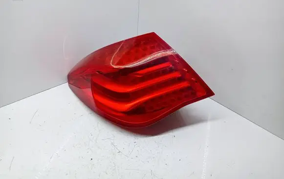 BMW 7 F01 F02 F03 F04 Rear/tail lights 7182197