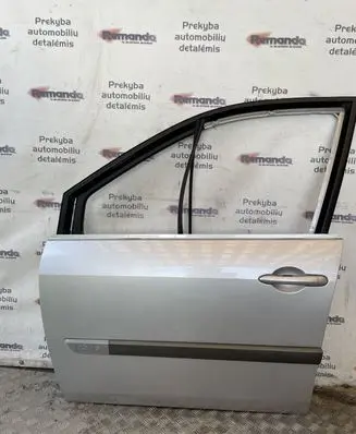 Renault Scenic II - Grand scenic II Front door