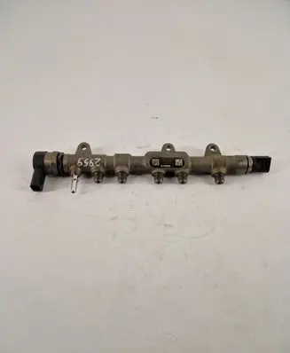 BMW 3 F30 F35 F31 Fuel main line pipe 0445214315