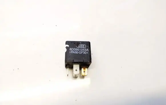 Audi A6 S6 C6 4F Other relay 8d0951253a