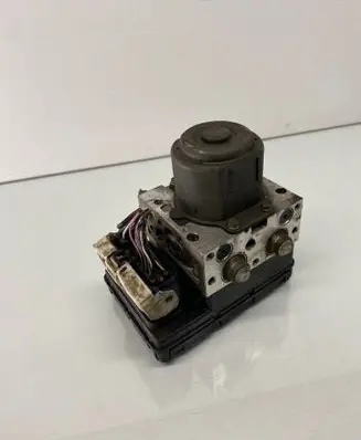 Toyota Avensis Verso ABS Pump 8954144051 FCG2410158 4451044051