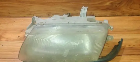 Mazda 323 Headlight/headlamp