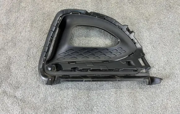 Hyundai i20 (GB IB) Front bumper lower grill 86564-C8AA0 K3075