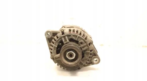 Hyundai i10 Generator/alternator 37300-02570