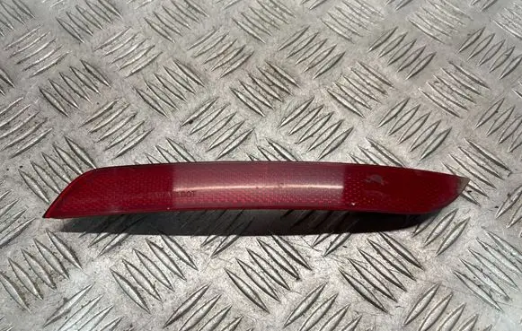 BMW 3 F30 F35 F31 Rear tail light reflector 7301188