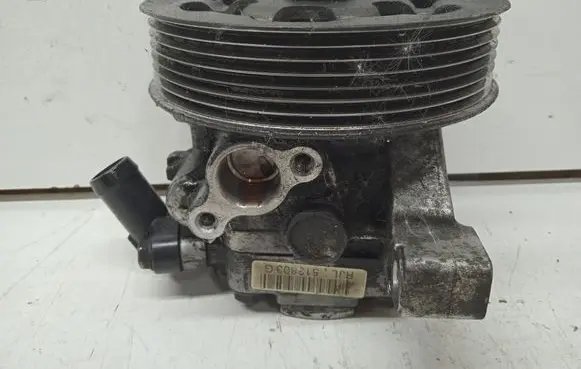 Honda CR-V Power steering pump