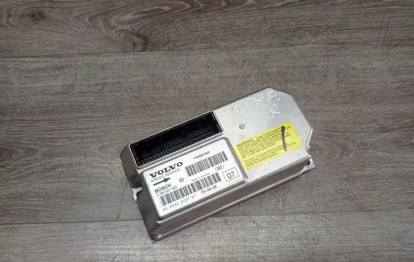 Volvo V70 Airbag control unit/module 0285001655 30667469