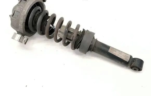 Audi Q7 4L Rear shock absorber/damper 7L8512021 7L8513029K