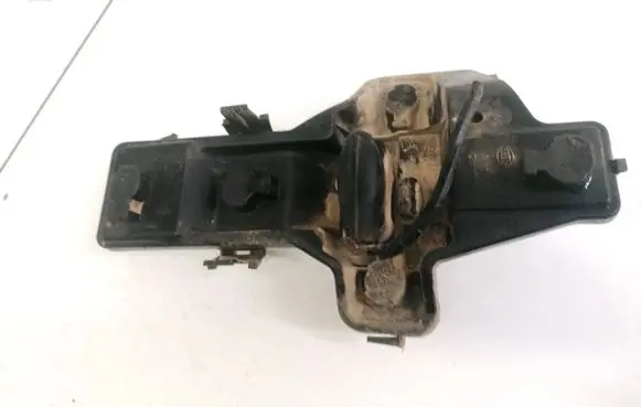Volkswagen Touran I Tail light bulb cover holder 1T0945257D