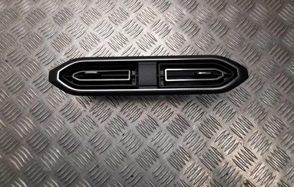 Dacia Sandero Dash center air vent grill 687500391R