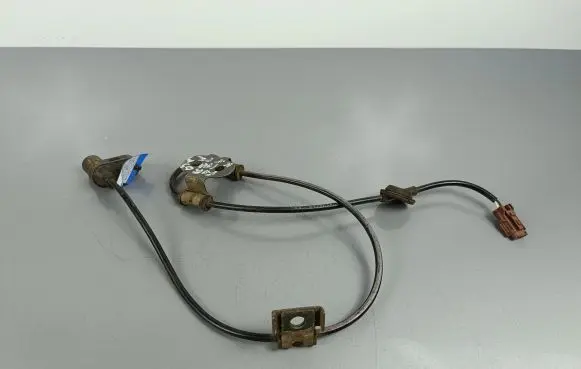 Subaru Forester SG ABS brake wheel speed sensor 27540AE030