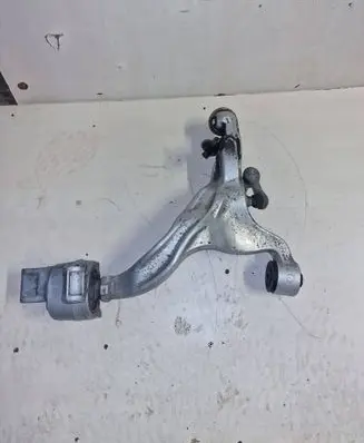 Infiniti Q50 Front lower control arm/wishbone