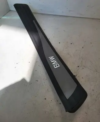 BMW 5 E60 E61 Rear sill trim cover 7034305