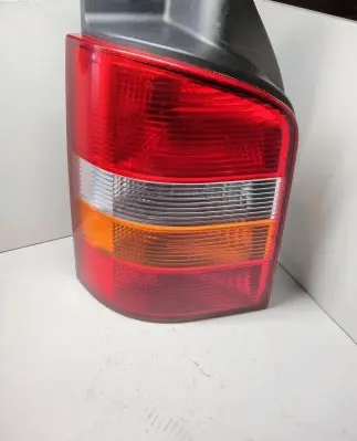 Volkswagen Transporter - Caravelle T5 Rear/tail lights 7H0945095A 025617