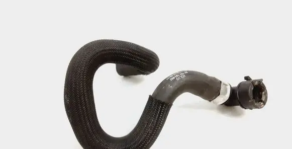 Volvo XC90 Engine coolant pipe/hose 30792194