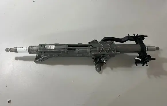 BMW 4 G22 G23 G24 G26 Steering wheel axle 6896187 6887897