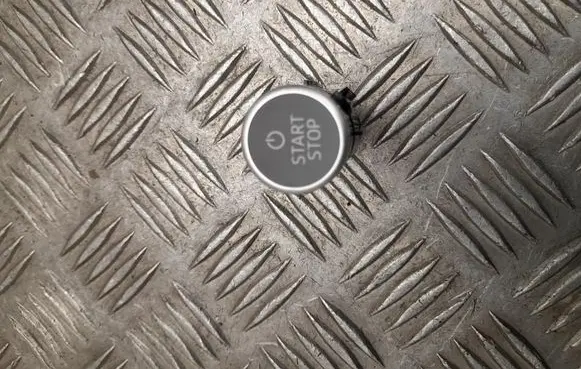 Engine start stop button switch