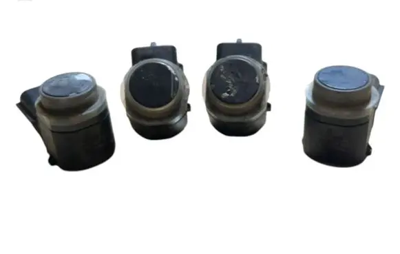 Renault Megane III Parking PDC sensor 284420001R 284420002R