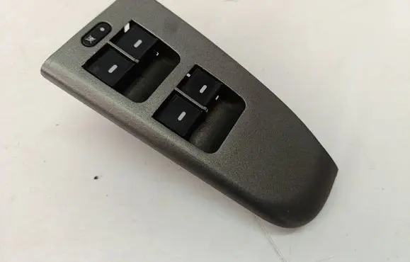 Tata Indica Vista II Quarter vent window switch 