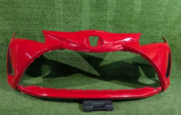 Toyota Yaris Front bumper 521190DA40