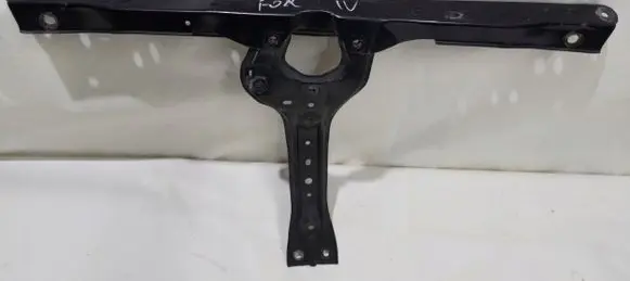 Subaru Forester SJ Radiator support slam panel