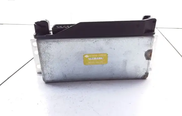Nissan Sunny ABS control unit/module 4785074R00 12000070183