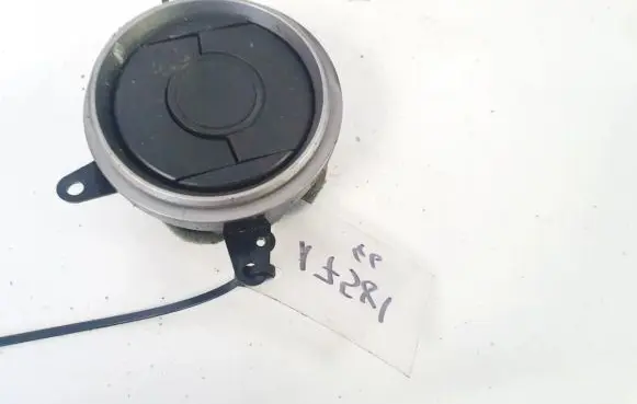 Honda Civic Dash center air vent grill 77620smg 77620-smg