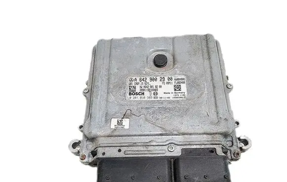 Mercedes-Benz E W212 Engine control unit/module A6429002900