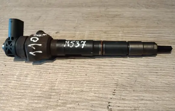 Skoda Octavia Mk3 (5E) Fuel injector