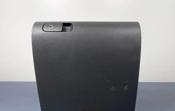 Volkswagen Golf Plus Glove box 5M1857097