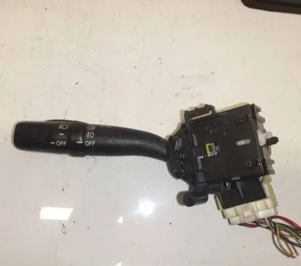 Toyota Corolla Verso AR10 Indicator stalk 173650