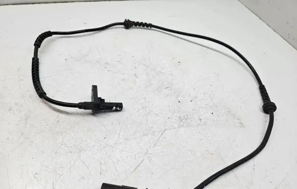 BMW 7 F01 F02 F03 F04 ABS brake wheel speed sensor 6775863