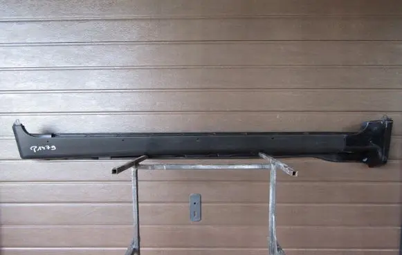 Volvo S70 V70 V70 XC Front sill (body part) 31333176