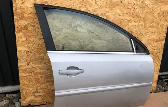 Opel Signum Front door