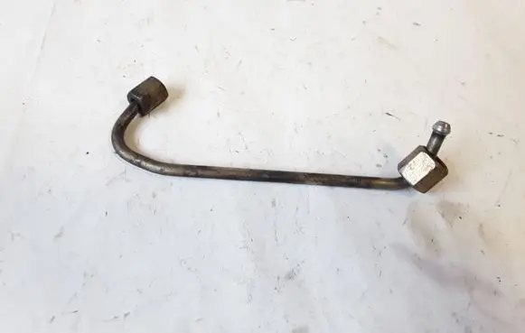 Hyundai H-1, Starex, Satellite Fuel injector supply line/pipe NOCODE