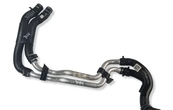 Audi A4 S4 B9 8W Engine coolant pipe/hose 8W0121400B 8W0122445C 8W0122448P