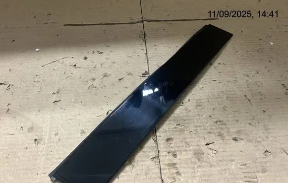 Chrysler Pacifica Sliding door trim 68234033AF