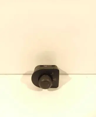 Volkswagen Golf IV Wing mirror switch 1J2959565D 1329