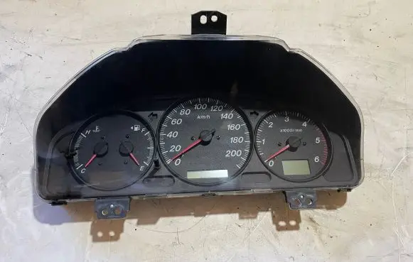 Mazda MPV Speedometer (instrument cluster) LD6355430 1575107500
