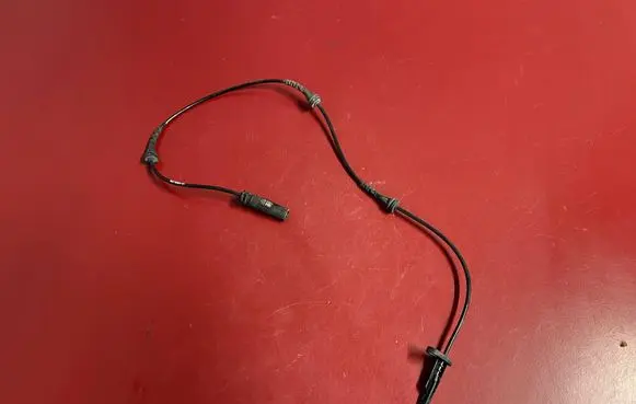BMW X3 G01 ABS rear brake sensor 6871065