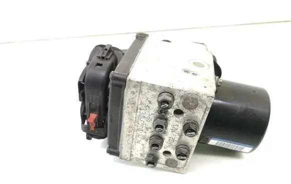 Volkswagen PASSAT B6 ABS Pump 3C0614109C 16431601 16431501C