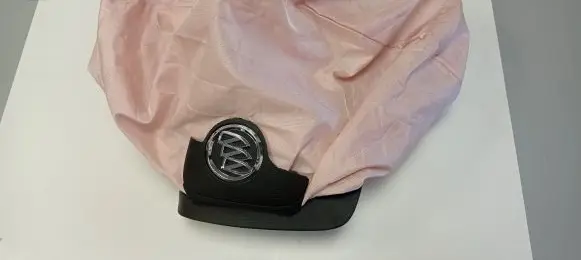 Buick Encore I Steering wheel airbag 631046026 95328147 SUVG5021246