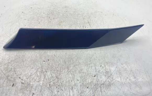 Toyota RAV 4 (XA50) Rear fender molding trim 62791