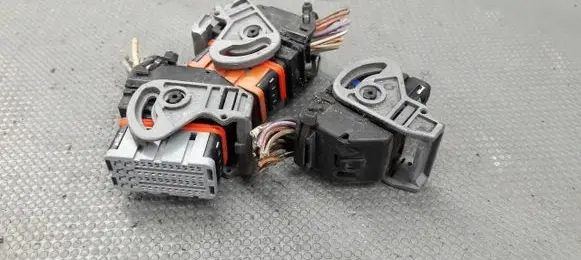 Renault Scenic II - Grand scenic II Steering rack control module 