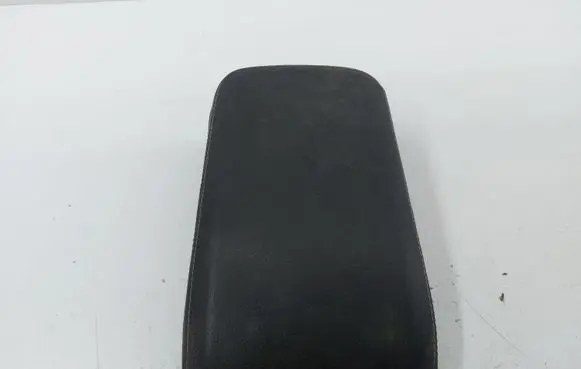 Mazda CX-7 Armrest