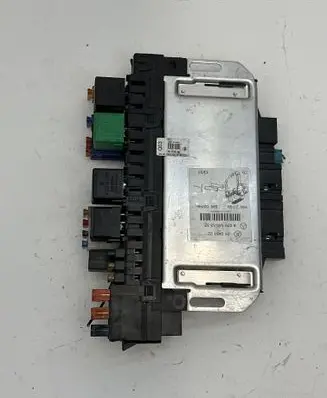 Mercedes-Benz S W220 Fuse module 05045122 A0265455332